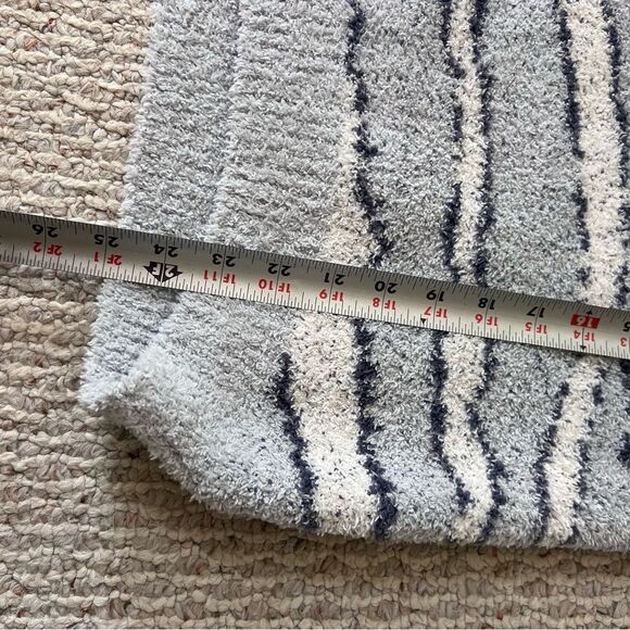 Barefoot Dreams CozyChic Seaside Crew-Neck Pullover Sweater Ocean Zebra - Picture 10 of 12